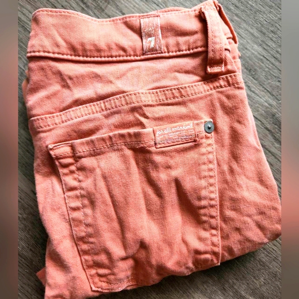 Coral jeans